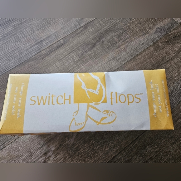 Original Lindsay Phillips Lulu Switch Flops Womens Flip Flops 8 NWT W/ 2 Straps - Picture 6 of 6